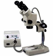 EMStereo-digital-microscope-12tr mounted on a p-stand